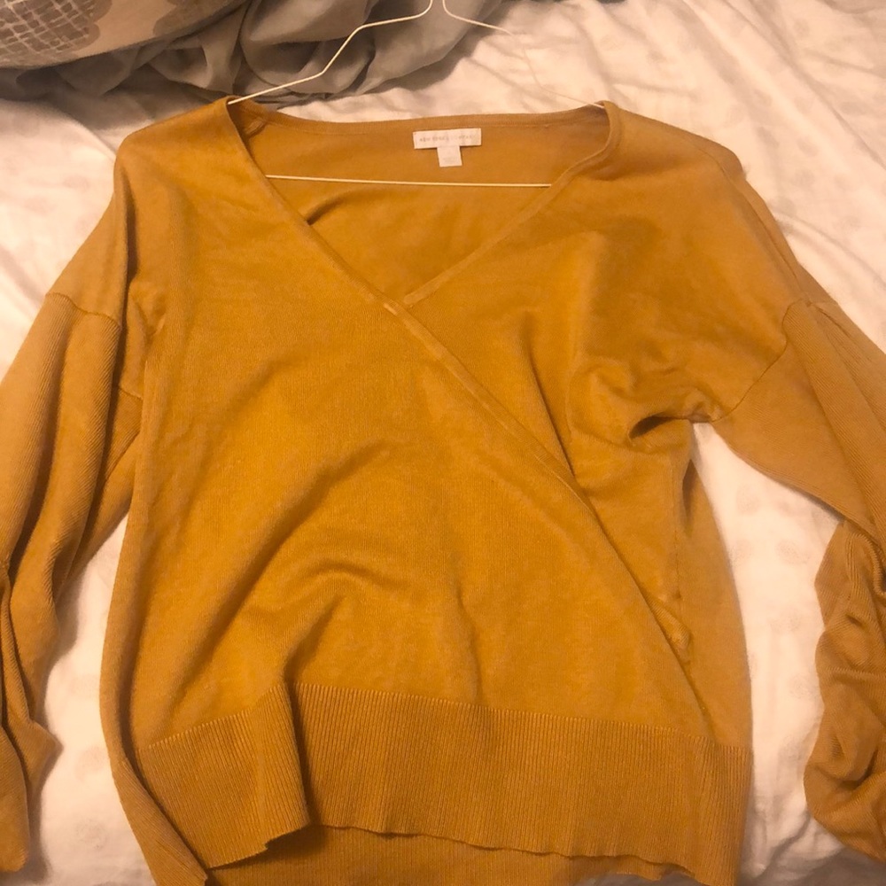 Yellow sweater